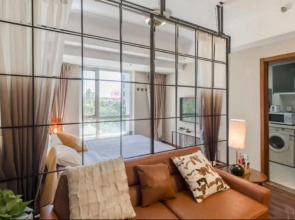 Home to Advanced Service Apartment New Country Exhibition Shop(Chinese Citizen Only)