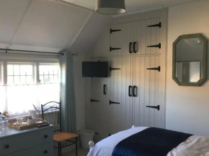 Willow Cottage