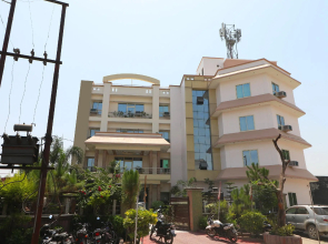 OYO 14708 Hotel Ashiyana