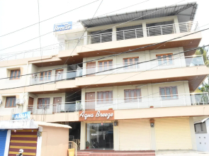 Hotel Aqua Breeze by OYO Rooms