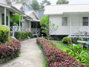 Phi Phi Uphill Cottage