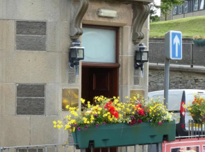 Mackays Hotel