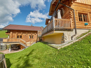 Chalets Blockhaus Saalbach by HolidayFlats24