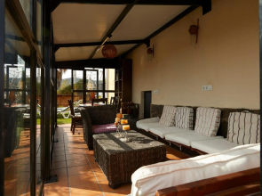 Amazing Vila close to Sitges, jacuzzi, swimming pool & exellent views
