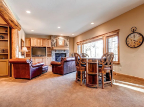 Christie Heights Retreat