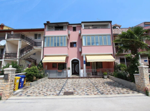 Guests House Lea