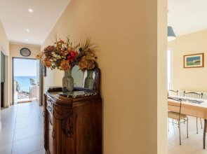 Stunning Home in Cipressa With Wifi and 2 Bedrooms