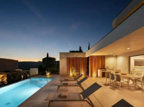 Villa With sea Views and Wellness in Rabac