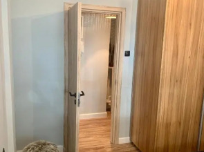 Modern and Spacious Apartment /5min walk to the center