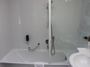 Hotel Neutor Express