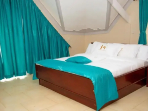 Mojoh Inn Hotel