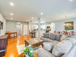 Louisville Retreat w/ Deck ~ 11 Mi to Downtown!