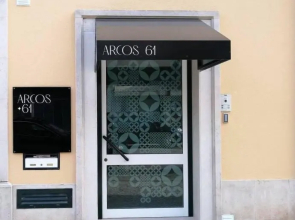 Arcos 61