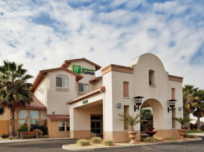 Holiday Inn Express Hotel & Suites Manteca by IHG