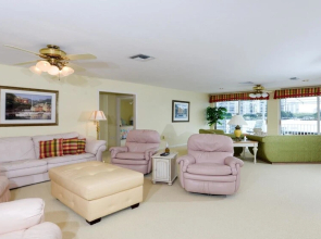 Canal Grande Waterfront 6 Bedroom Holiday Home by Naples Florida