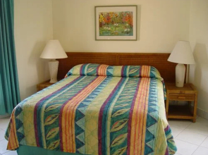 GEOHoliday @ Guana Bay Beach Villas, Phillipsburg, St Maarten Dutch Caribbean