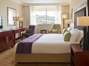 Avani Windhoek Hotel & Casino