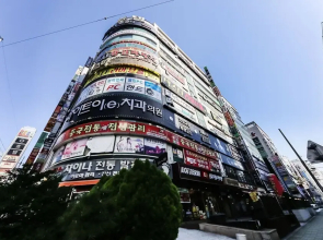 Changwon Sangnamdong Hotel JM