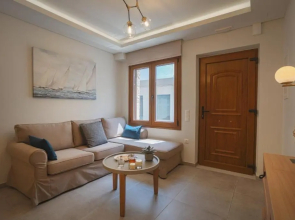 Jacuzzi maisonette in Sfakia center 'New 2023'