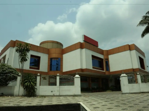Kadambari Regency by OYO Rooms