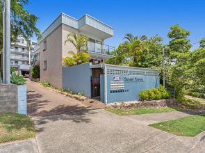 Sunset Towers, 14/25 Donald Street