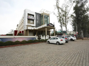 Capital O 30972 Hotel Centrum