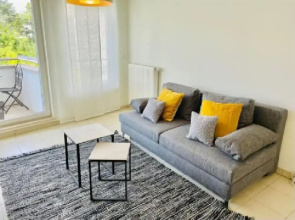 Cosy 1 bedroom flat in Limpertsberg