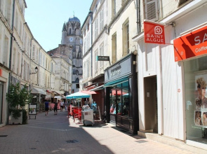 Une Chambre en Ville