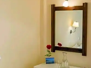 Akroyali Seafront Retreat - Charming Suites
