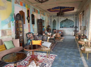 Luxury Oasis Apartment