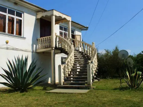 Guest House On Esartia Street 78