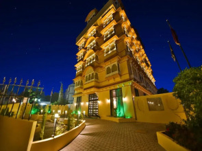 Capital O 38052 Hotel Bhopal Palace