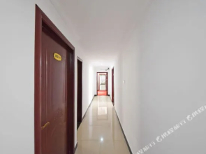 Youjia Hotel (Changsha South Railway Station)(友家宾馆(长沙火车南站店))