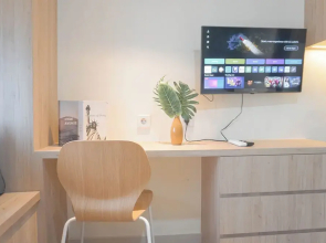 Simply Design Studio At Pollux Chadstone Apartment