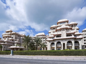 OYO Home 161 Taj Grandeur 1 BHK Apartment Palm