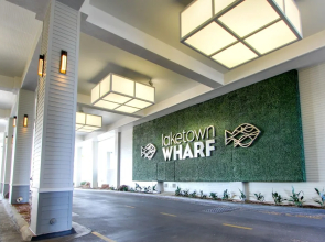 Laketown Wharf Resort by Panhandle Getaways