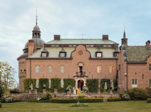 Engsholms Slott - Adults Only