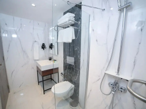 The Roomy Hotel Nişantaşı