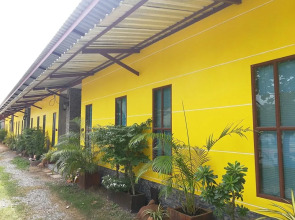 Baan Pak Parichat-Sarun