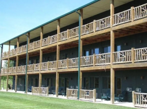 The Inn at Bristol Harbour