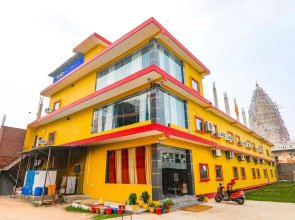 Fabhotel Shree Venkatesh Nileyam