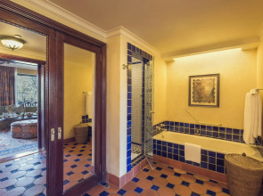 The Palace of the Lost City at Sun City Resort