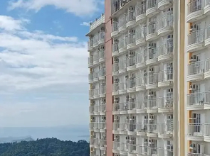 Netflix and Unli WIFI!!! The Elchies Room at Tagaytay Prime Residence