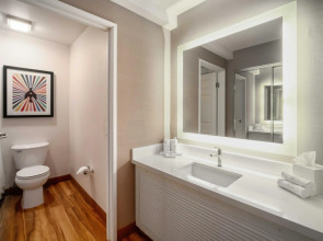 The Kinney - Venice Beach