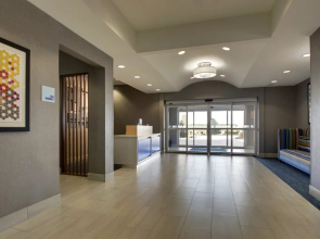 Holiday Inn Express Vernon College Area Highway 287