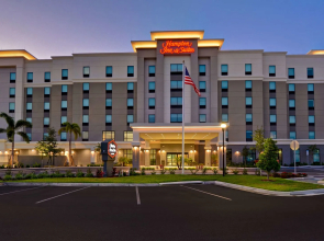 Hampton Inn  Suites Tampa Riverview Brandon