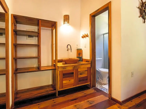 Flow Beach House
