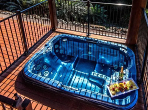 Uisce Luxury Holiday House Jacuzzi 2 Buggies