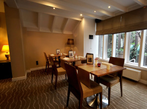 Gresham Belson Hotel