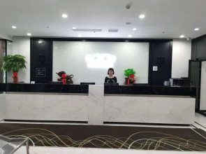 Xana Hotelle Urumqi People Daximen Road